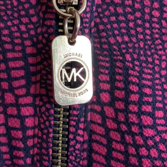 Beautiful Michael Kors Top NWOT - Picture 3 of 4